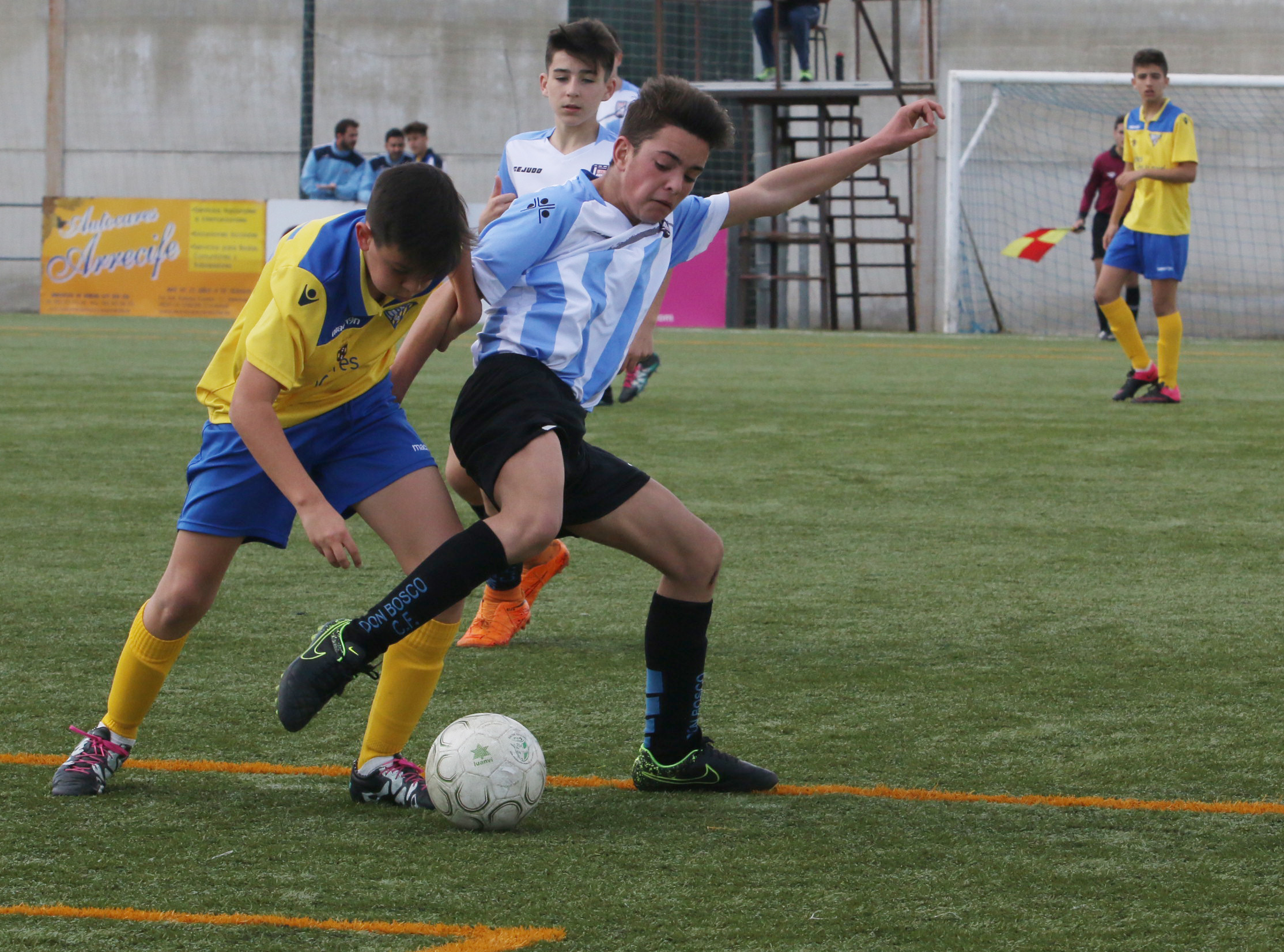 Fútbol: Don Bosco-Tomares. Andaluza Infantil. Córdoba. don bosco 1.jpg
